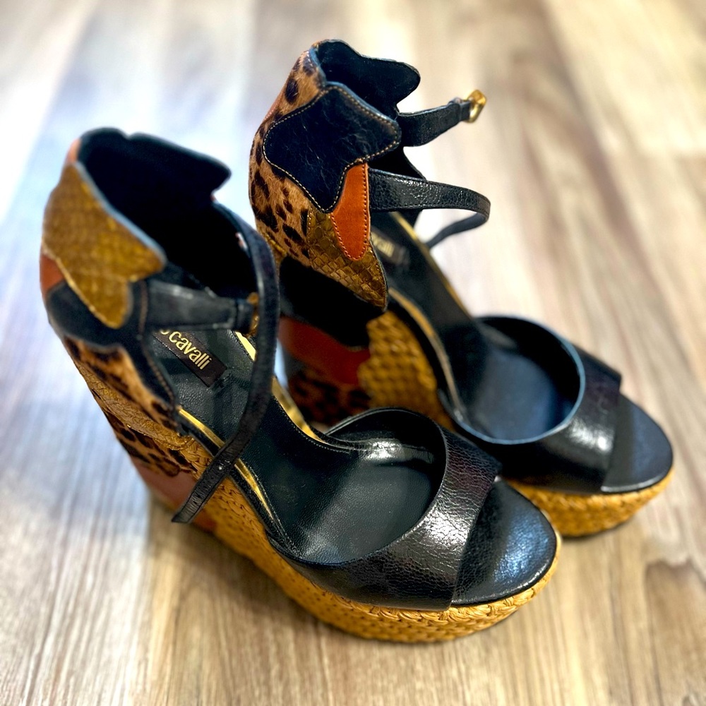 Roberto Cavalli women’s heels size 37
